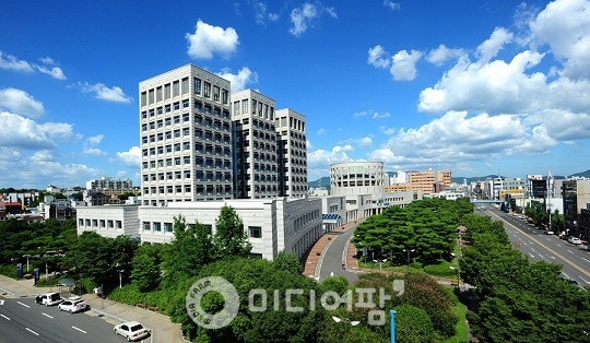 진주시청. 미디어팜DB.