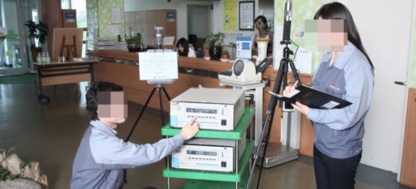 제조업 근로자들 건강을 위해 법적의무로 실시해야 하는 ‘작업환경측정’과 ‘특수건강진단’이 이뤄지지 않고 있다.