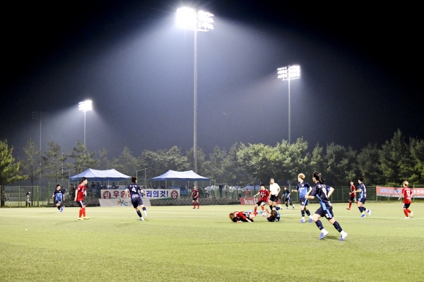 대한축구협회(회장 정몽규)가 주최하고 합천군(군수 문준희)과 한국여자축구연맹(회장 오규상)이 주관한 제18회 전국여자축구선수권대회가 13일간의 열전을 성황리에 마무리했다.