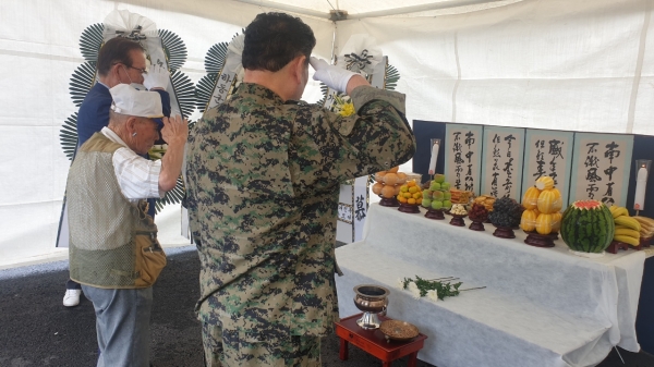 6·25 전쟁 당시 하동군 화개면에서 북한군과 싸우다 산화한 학도병들의 영령을 기리는 제70주기 화개전투 전몰학도병 추모제가 지난 25일 오전 11시 화개면 탑리 학도병 전적지에서 거행됐다.