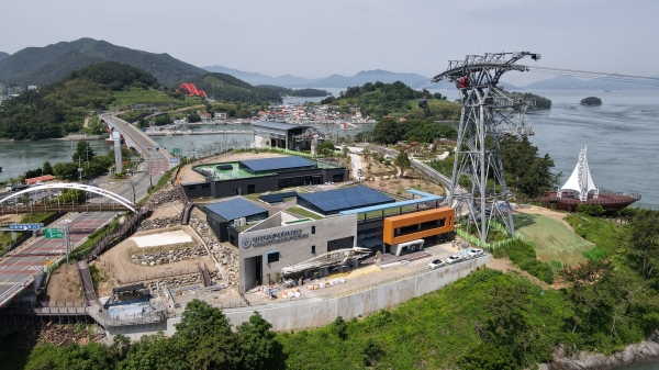 경남 유일 대형 수족관인 ‘사천 아라마루 아쿠아리움’이 오는 7월 9일 드디어 문을 연다.