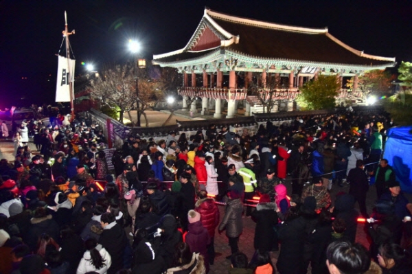 진주시가 코로나19 변이종 증가 및 확진자 증가 추세를 감안해 지난해에 이어 올해에도 ‘제야의 종’ 타종행사를 취소했다. (사진제공=진주시)