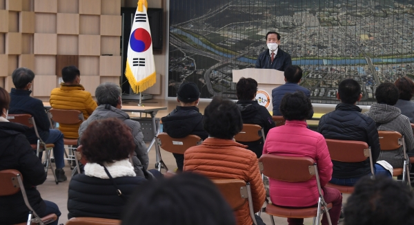 거창군은 산림일자리사업 맞춤형 안전교육을 시행했다고 28일 밝혔다.