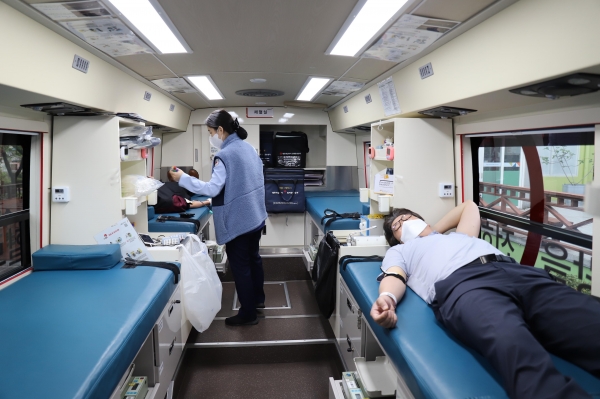 한국폴리텍Ⅶ대학 진주캠퍼스(학장 하정미)는 지난 14일(목), 2022년도 상반기 사랑의 헌혈 운동을 실시하였다.