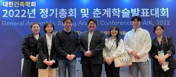 1. 강석진 교수 연구팀(강정민, 오하늘, 강석진 교수, 김고원, 서민진, 김재일, 박승연(왼쪽부터))2. 김동규 교수 연구팀(신현호, 김민지, 박세연, 박혜리, 김성빈(왼쪽부터))