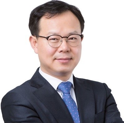 갈상돈 진주혁신포럼 대표가 더불어민주당 진주갑 지역위원장에 선출됐다.