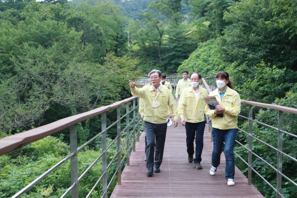 의령군(군수 오태완)은 산사태위험지역 점검을 시작으로 ‘국가안전대진단’을 실시한다고 24일 밝혔다.