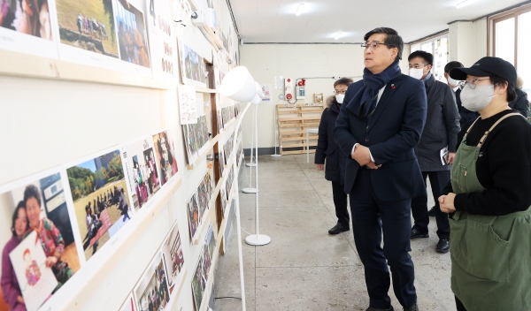 함양군과 경남도가 청년 인구의 순유출 최소화 및 유입 토대를 마련하기 위한 청년 지역살이 및 이주정착 프로젝트 ‘함양살자’가 성공적으로 마무리됐다.