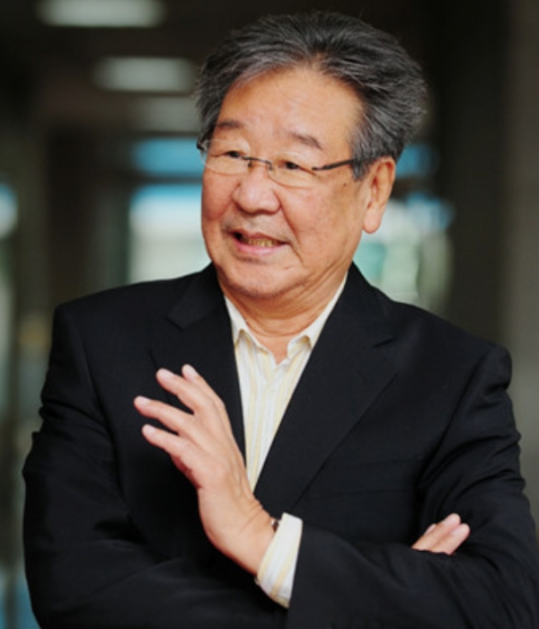 (재)하동세계차엑스포조직위원회(공동위원장 박완수 도지사·하승철 군수)가 4월 1일 서울 청계광장에서 국민 아버지 최불암씨를 2023하동세계차엑스포 명예 홍보대사로 위촉했다.