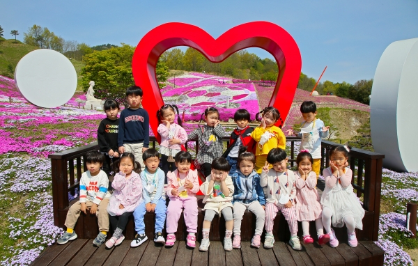 산청군이 올해 1~3월 인구가 지속적으로 증가하는 등 괄목한 성과를 내고 있다.