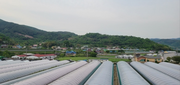 하동군은 농업인의 사랑방 역할을 할 경남도 시범사업인 농업인 농작업 휴게쉼터사업에 선정됐다고 11일 밝혔다.