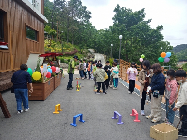 진주시는 지난 3~13일 월아산 숲속의 진주와 진양호 우드랜드에서 문화행사를 운영한 결과 11일 동안 1만 2000여 명이 방문하고 5100여 명이 행사에 참여했다.