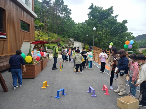 진주시는 지난 3~13일 월아산 숲속의 진주와 진양호 우드랜드에서 문화행사를 운영한 결과 11일 동안 1만 2000여 명이 방문하고 5100여 명이 행사에 참여했다.