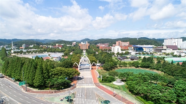 경상국립대 가좌캠퍼스 전경