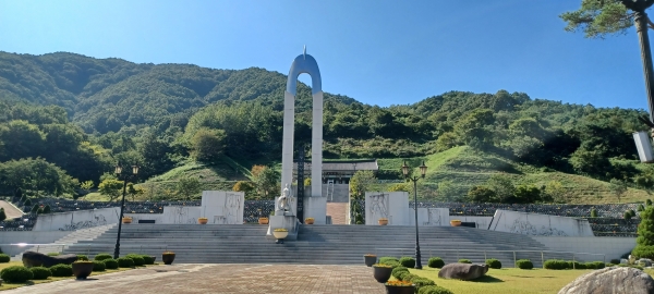 산청군은 ‘제9회 산청·함양사건 전국 청소년 문예 공모전’을 개최한다고 2일 밝혔다.