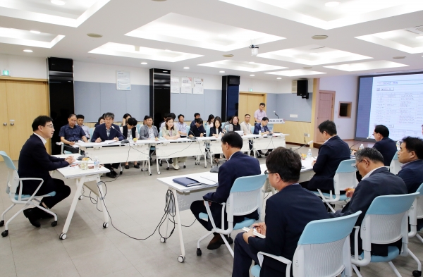 하동군은 하승철 군수 주재로 2024년도 군정 주요 업무계획 보고회를 개최했다고 6일 밝혔다.