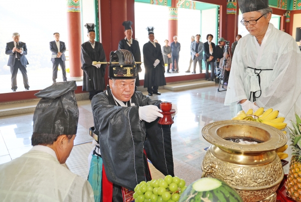 산청군은 3일 산청·함양사건추모공원에서 ‘제72주년 산청·함양사건 양민희생자 제36회 합동위령제 및 추모식’을 가졌다고 밝혔다.