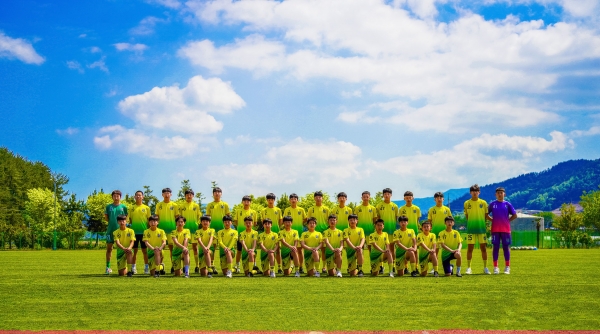 (사)보물섬 남해 스포츠 클럽 U-15(이동중)가 2년 연속으로 전국 소년 체전 축구 종목에서 경남 대표로 선발되는 쾌거를 이뤘다.