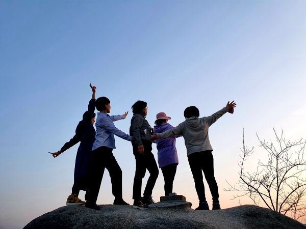 거창군은 농림축산식품부에서 시행하는 ‘농촌크리에이투어 지원사업’에 거창군 공동협의체인 ‘거창하게 노는 법’이 선정되었다고 밝혔다.