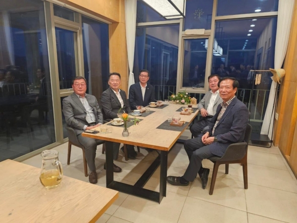 경남 서부 4개 지자체 산청군·함양군·거창군·합천군의 행정협의체가 구성됐다.