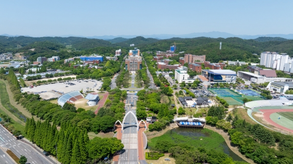 경상국립대학교(GNU·총장 권진회)는 교육부의 ‘2024년 고교교육 기여대학 지원사업’에 선정됐다고 2일 밝혔다. (사진=경상국립대 가좌캠퍼스 전경)