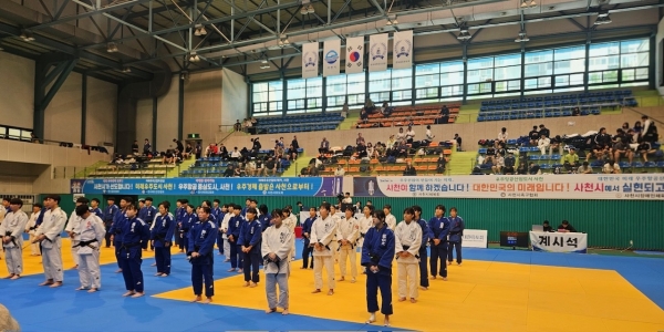 사천시는 우주항공청 개청을 기념해 19~22일 삼천포체육관에서 ‘2024 제1회 사천우주항공컵 생활체육 전국유도대회’를 개최한다.