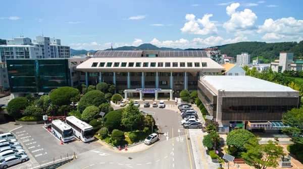 통영시의 재정자립도가 경남 시부 중에 최하위로 확인됐다. (사진=통영시청 전경)
