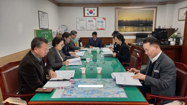 창녕군(군수 성낙인)은 지난 11일 최영호 부군수 주재로 군 주요 간부 및 관계자가 참석한 가운데 2024년 및 2025년도 공모사업 추진 보고회를 개최했다고 밝혔다.