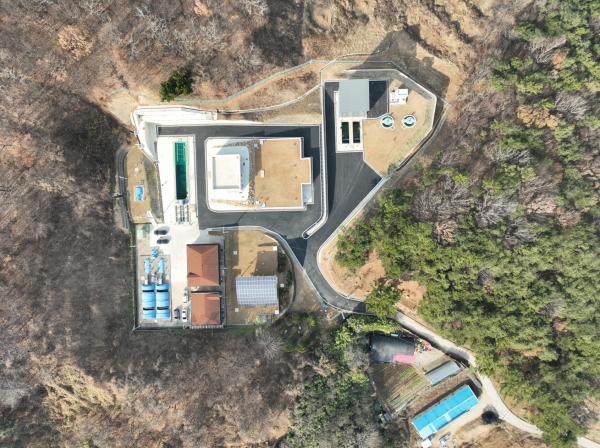 산청군이 AI(인공지능)를 활용한 정수장 운영으로 고품질 수돗물을 공급한다.