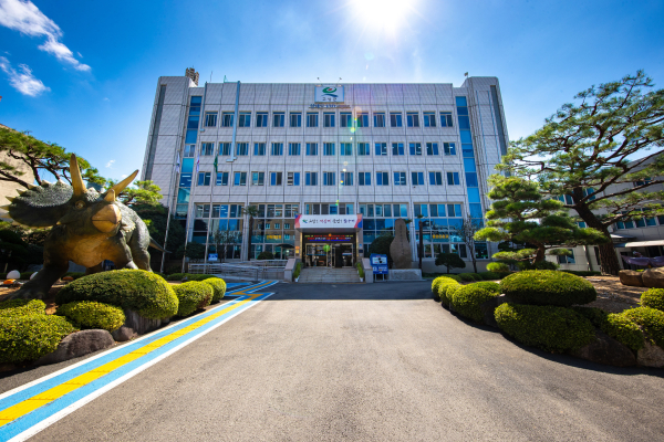 고성군은(군수 이상근) 고물가·고금리에 따른 중소기업·소상공인의 경영 위기 극복을 위해 중소기업 및 소상공인 육성자금 지원사업을 시행한다.
