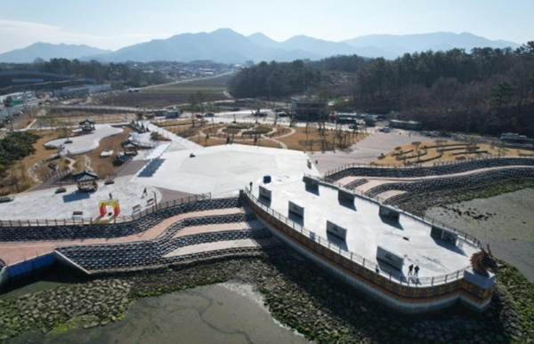 사천시는 경상남도 및 사천시 지명위원회 심의·의결을 거쳐 관내 주요공공시설 2곳에 대한 지명을 최종확정 했다고 28일 밝혔다.