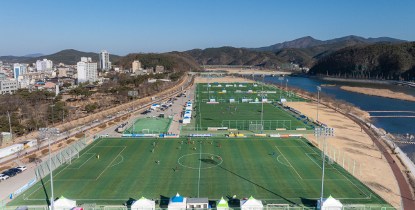 합천군(군수 김윤철)은 2025년 1·2학년 대학축구연맹전 유치 공모에서 합천군이 최종 개최지로 확정됐다고 30일 발표했다.